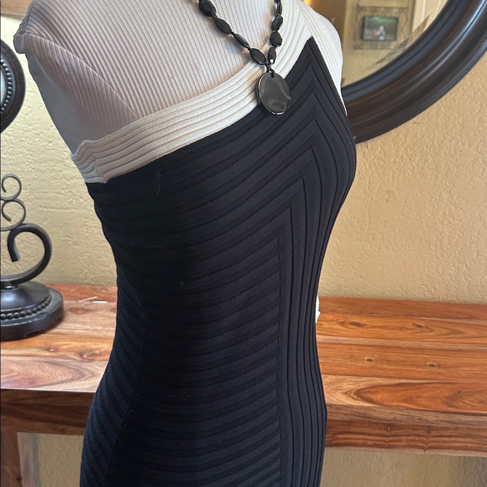 NWT Commense One Shoulder Black and White Knit Dress - Picture 6 of 11